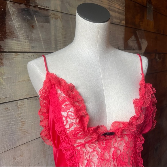 Vintage Stroke of Midnight Red Lace Lingerie Slip Spaghetti Strap High Low Skirt - Picture 3 of 9